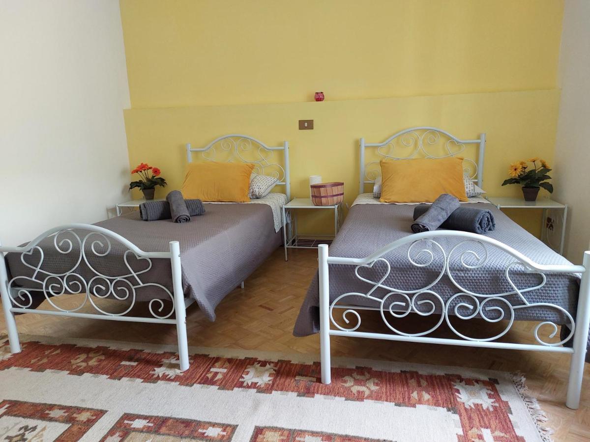 Fragole E Menta Hotel Attimis Exterior photo