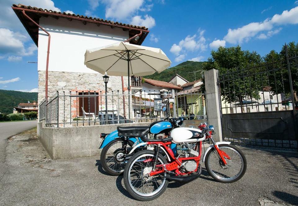 Fragole E Menta Hotel Attimis Exterior photo